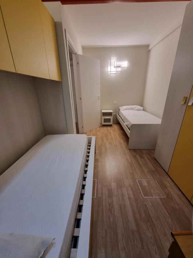 Movida Loft A Piazza Marconi Jesolo Lido - Spiaggia A 1 Minuto!!! Лідо-ді-Єзоло Екстер'єр фото